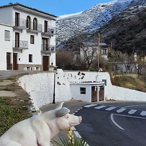 Сasa de vacaciones Rural Casa Clara La Pescaora, Trevélez