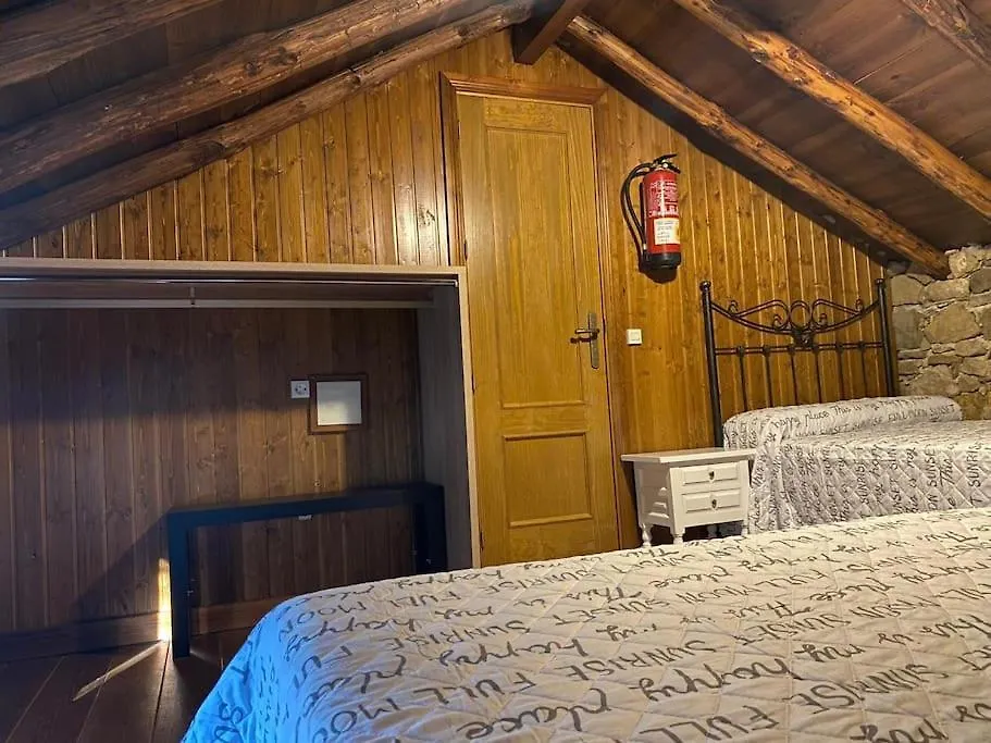 Holiday home Casa Rural Alla Bajo Canada del Real Tesoro